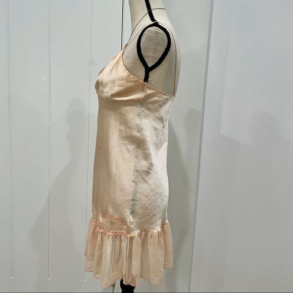 VINTAGE Peach Silk Lace Mini Slip Dress - Picture 6 of 10